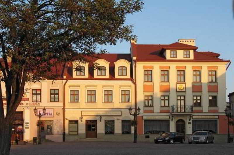 Hotel Ambasadorski Rzeszów Buitenkant foto